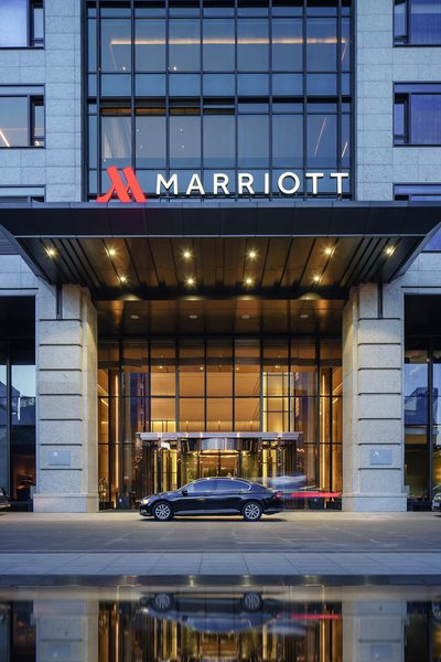 Wuhan Marriott Hotel Optics Valley entrance